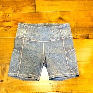 Lululemon Biker Shorts Dusty Blue Size 10